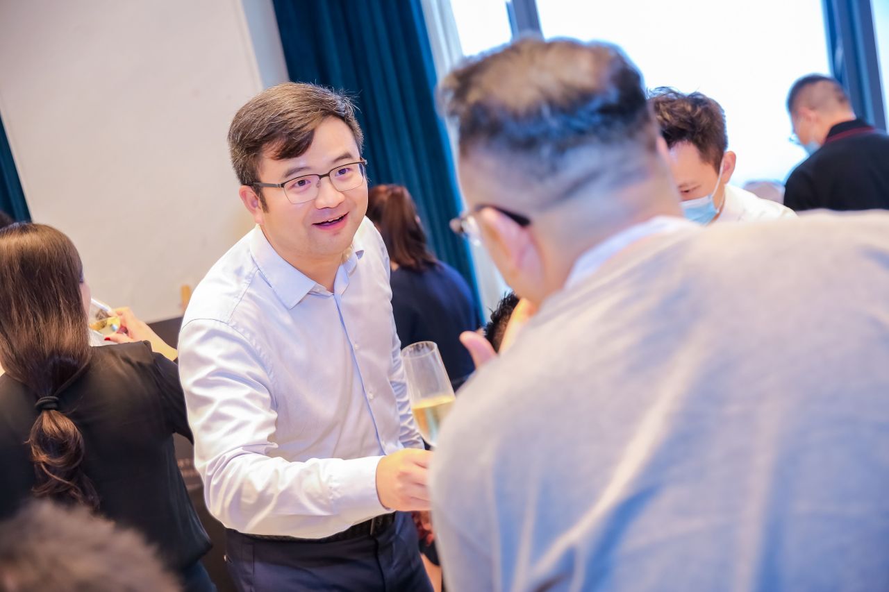 ��������(�й���)���޹�˾����