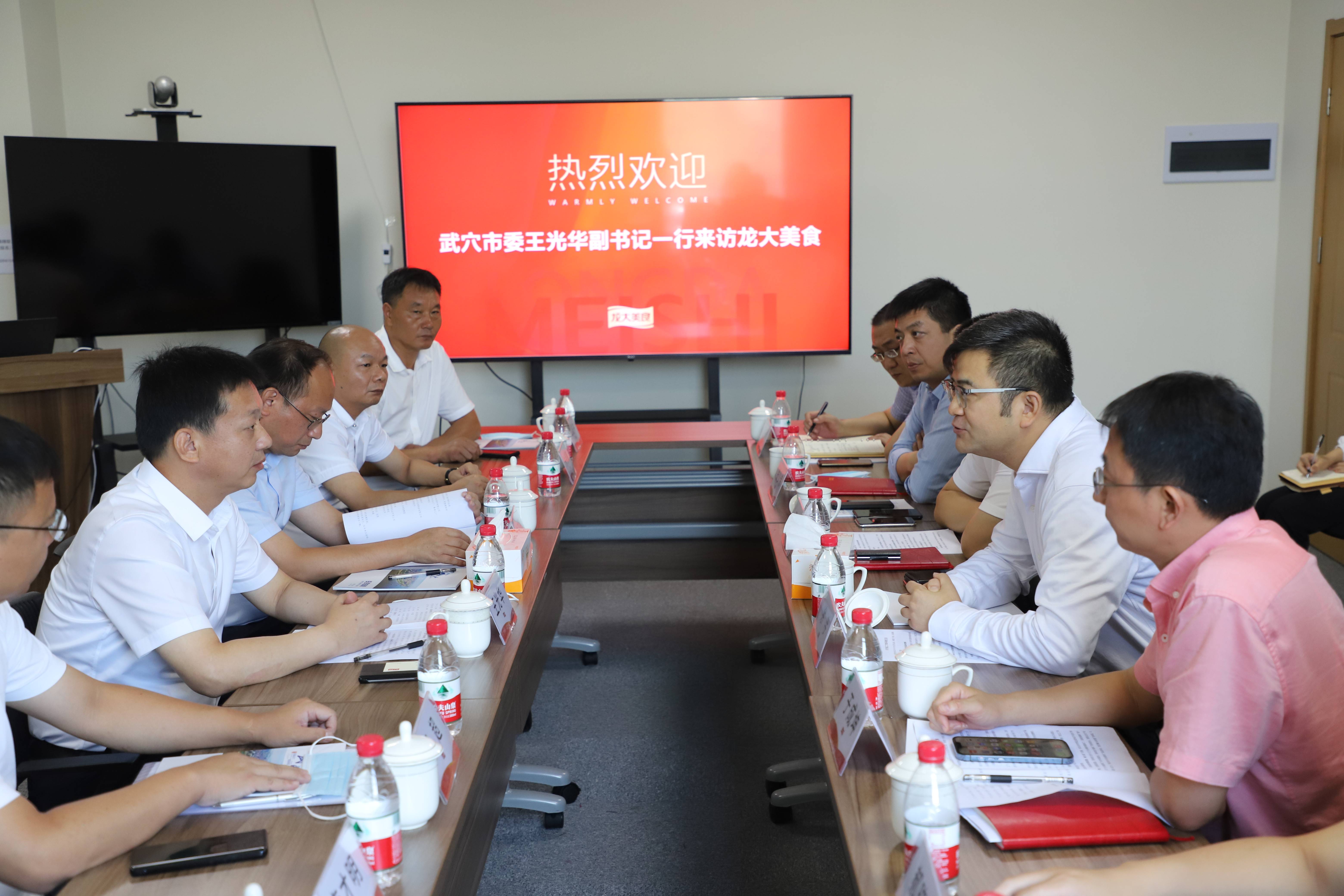 IMG_5703(1).jpg IMG_5703(1).jpg